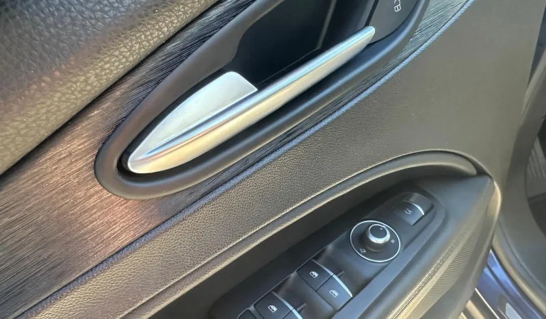 
								2020 Alfa Romeo Stelvio Q2 full									