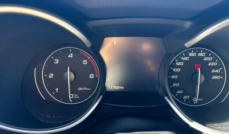 
								2020 Alfa Romeo Stelvio Q2 full									