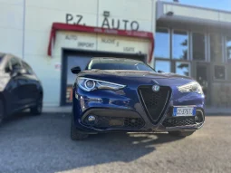 
										2020 Alfa Romeo Stelvio Q2 full									