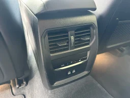 
										2023 BMW 320d XDrive Msport full									