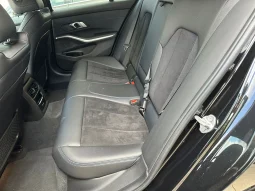 
										2023 BMW 320d XDrive Msport full									