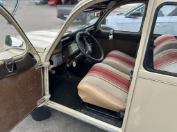 
										1975 Citroen 2CV full									