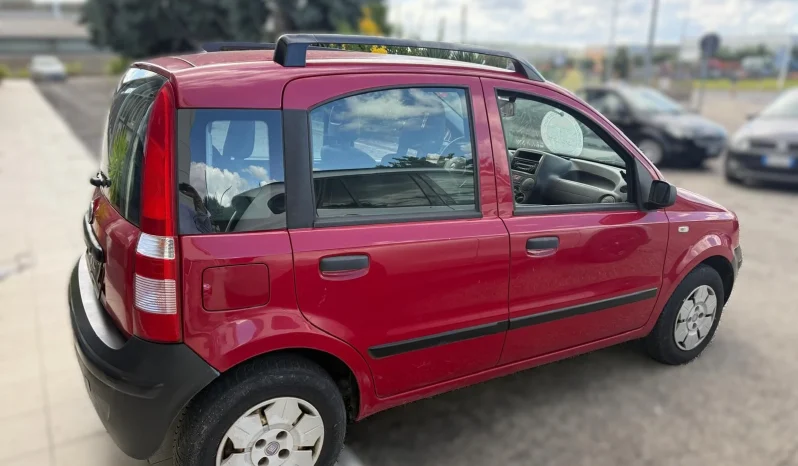 
								2009 Fiat Panda full									