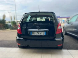 
										2008 Mercedes-Benz A150 full									