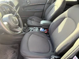 
										2023 Mini Cooper D Countryman full									