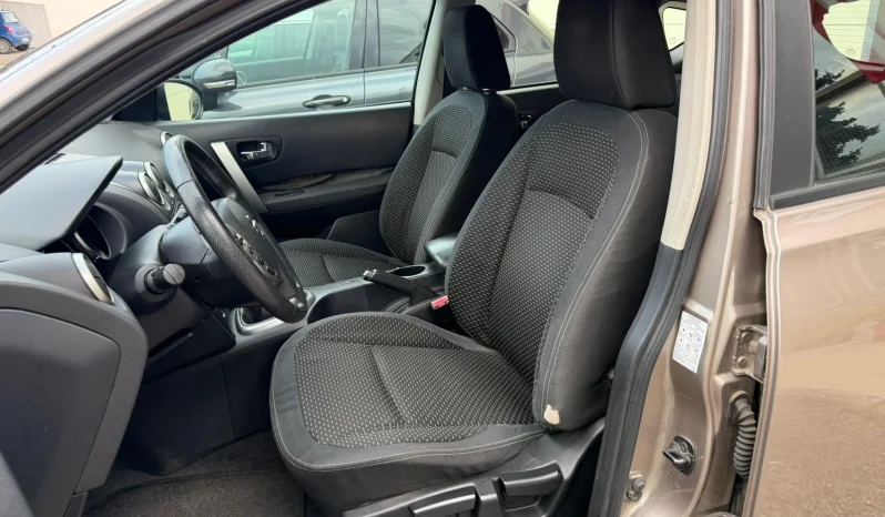 
								2009 Nissan Qashqai full									