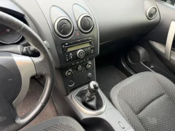 
										2009 Nissan Qashqai full									