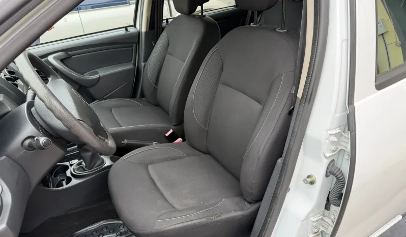 
								2016 Dacia Duster full									