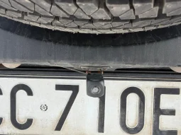 
										2002 Suzuki Jimny full									