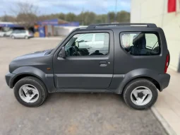 
										2002 Suzuki Jimny full									