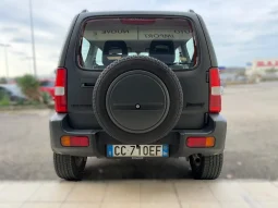 
										2002 Suzuki Jimny full									