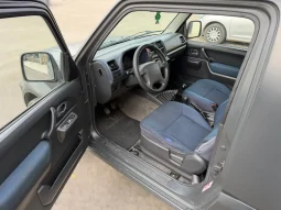 
										2002 Suzuki Jimny full									