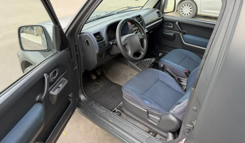 
								2002 Suzuki Jimny full									