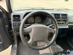 
										2002 Suzuki Jimny full									