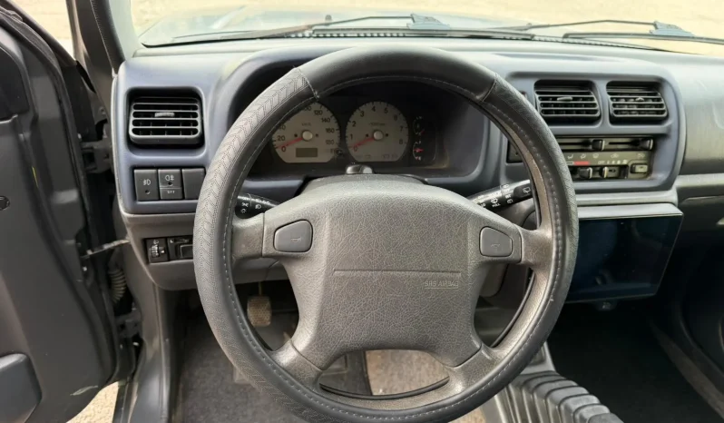 
								2002 Suzuki Jimny full									