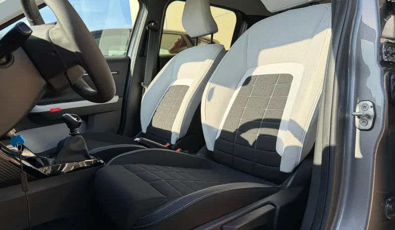 
								2025 Citroen C3 full									