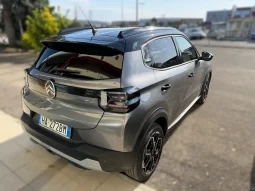 
										2025 Citroen C3 full									