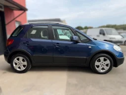 
										2008 Fiat Sedici full									