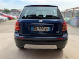 
										2008 Fiat Sedici full									