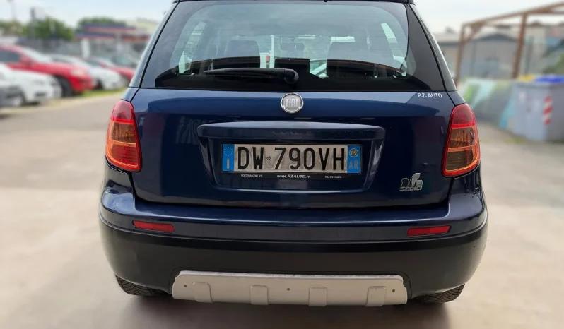 
								2008 Fiat Sedici full									