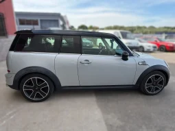 
										2010 Mini Clubman Cooper S full									