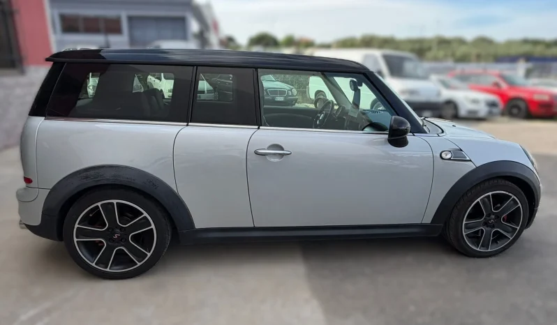 
								2010 Mini Clubman Cooper S full									