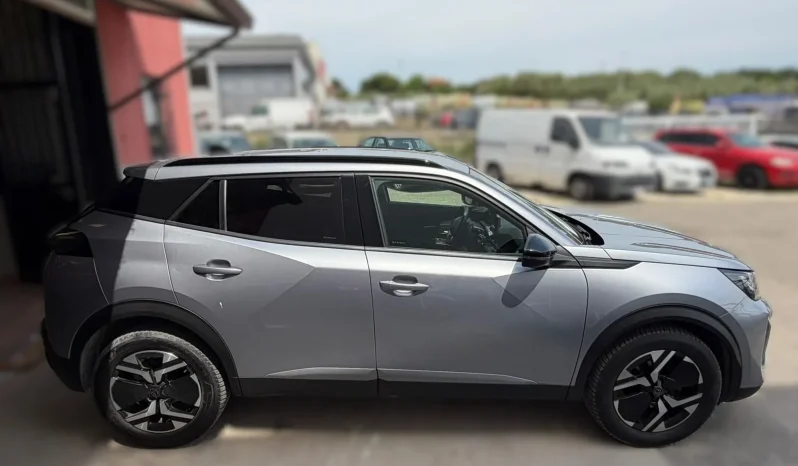 
								2024 Peugeot 2008 full									