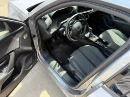 
										2024 Peugeot 2008 full									