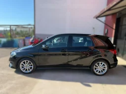 
										2015 Mercedes-Benz B180 CDI full									