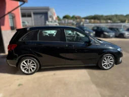 
										2015 Mercedes-Benz B180 CDI full									