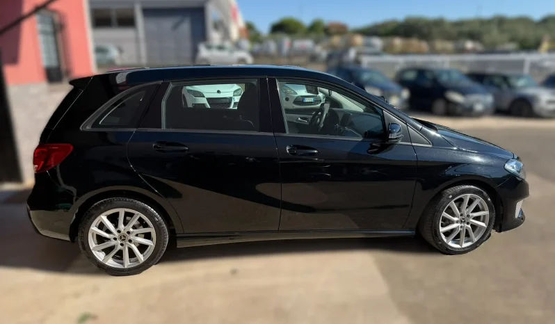 
								2015 Mercedes-Benz B180 CDI full									