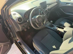
										2015 Mercedes-Benz B180 CDI full									