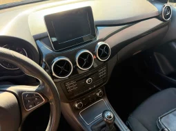 
										2015 Mercedes-Benz B180 CDI full									