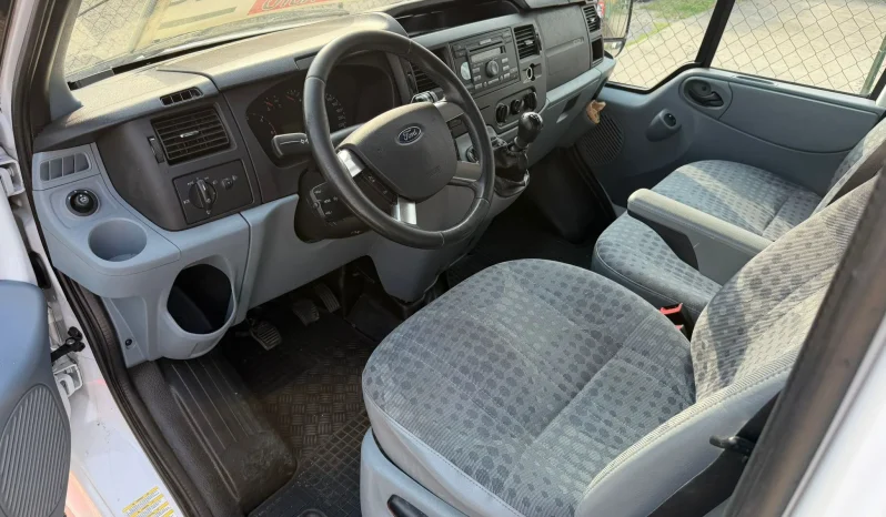 
								2013 Ford Transit full									