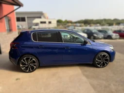 
										2019 Peugeot 308 full									
